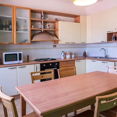 A11 - Varano, Delizioso Trilocale Con Giardino Ancône Extérieur photo