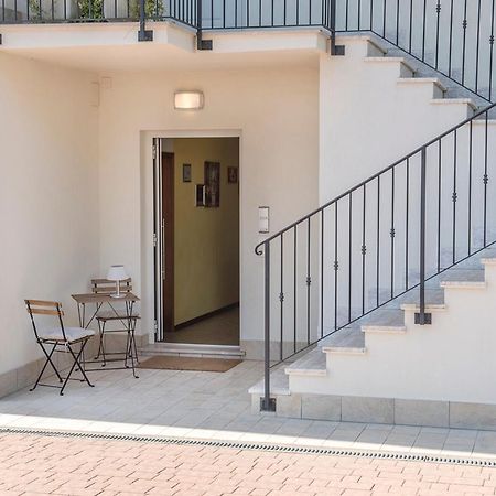 A11 - Varano, Delizioso Trilocale Con Giardino Ancône Extérieur photo