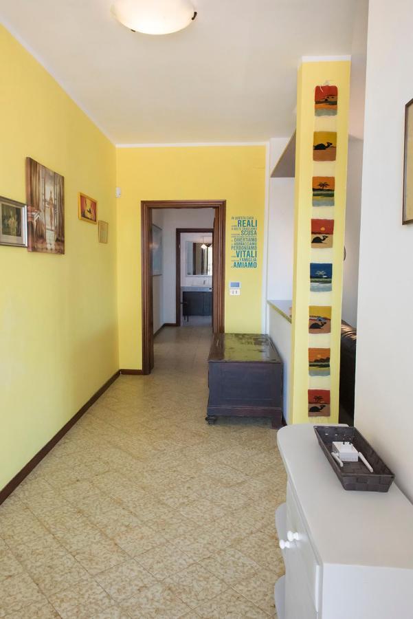 A11 - Varano, Delizioso Trilocale Con Giardino Ancône Extérieur photo